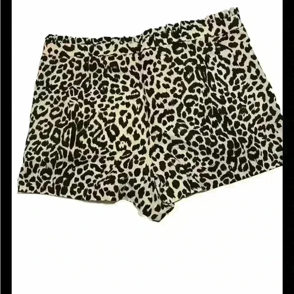 J Crew animal print linen shorts size 14 black and white - Picture 2 of 3